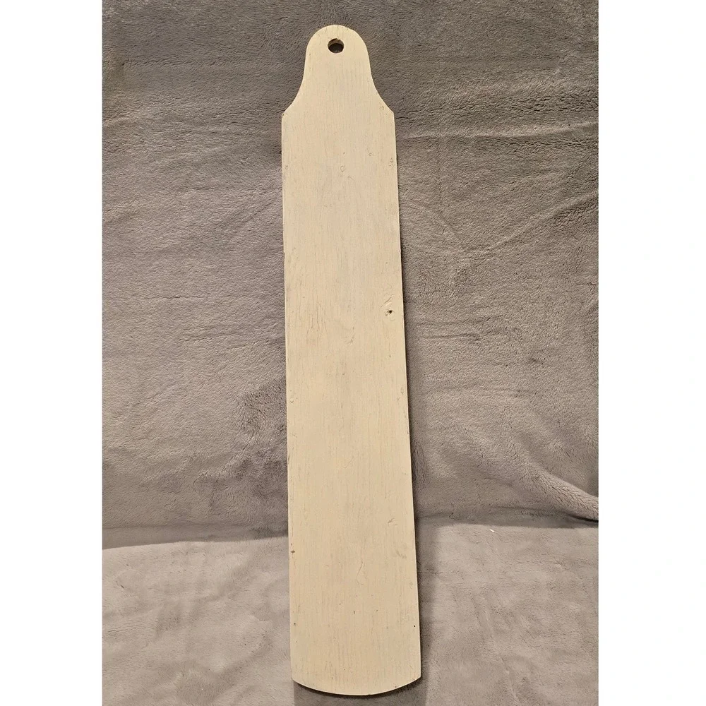 Vintage Wooden Heart Cottagecore Farmhouse Trinket Hanging Shelf 19.5
